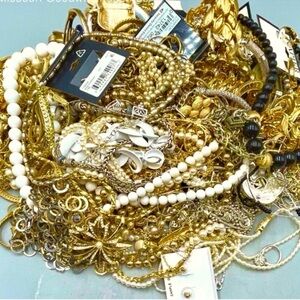 ⚜️ 3 LB Tangled Chain Jewelry Lot | Estate Sale Bulk Inventory | Wearable ⚜️